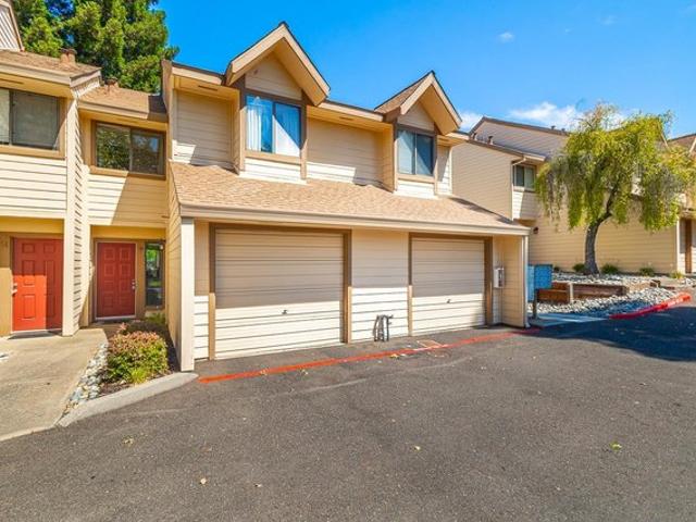 Condo for sale in Orangevale, California