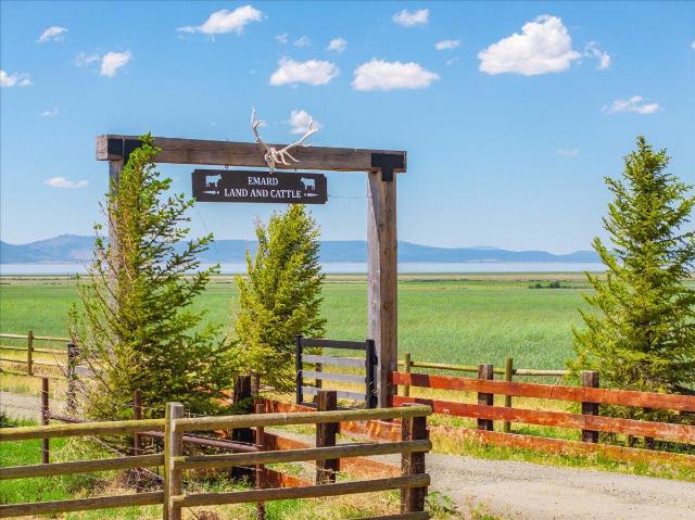 House for sale in Modoc, California