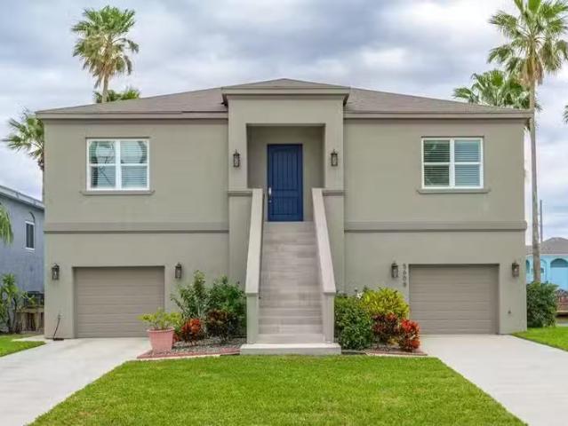 House for sale in Brownsville