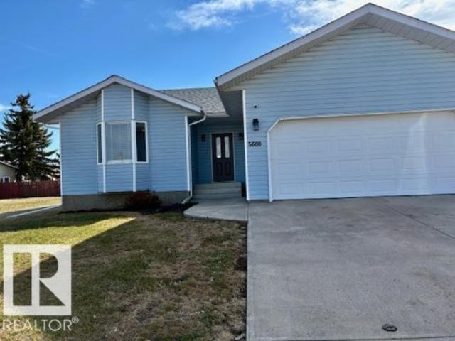 House for sale in Alberta