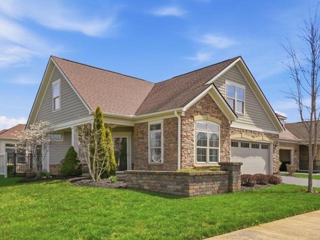 Condo for sale in Hilliard, Ohio