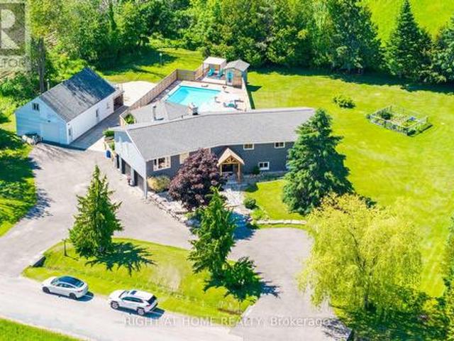 House for sale in Tiny, Ontario