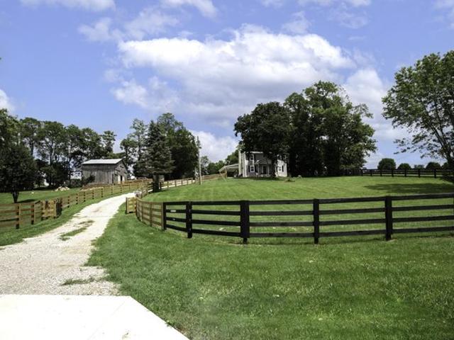 House for sale in Versailles, Kentucky