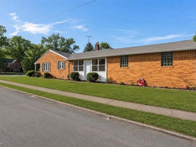 House for sale in Alliance, Ohio