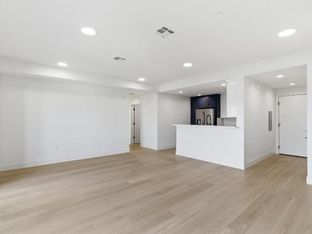 Condo for sale in San Mateo, California