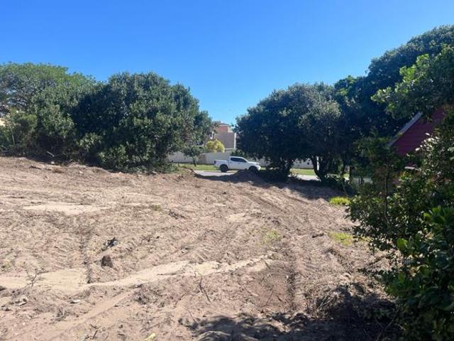 Land for sale in Cape St Francis, Eastern Cape