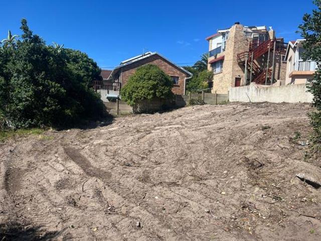 Land for sale in Cape St Francis, Eastern Cape