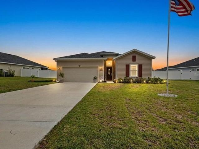 House for sale in Morriston, Florida