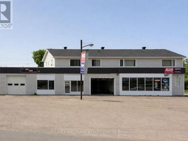 Commercial for sale in Renfrew, Ontario