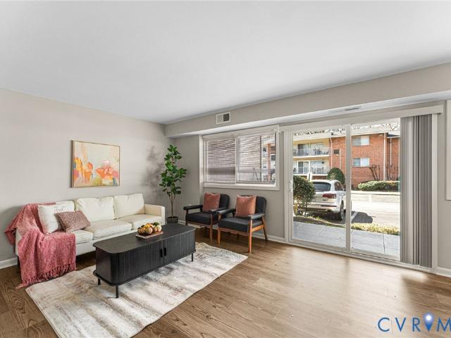 Condo for sale in Virginia