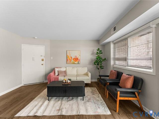 Condo for sale in Virginia