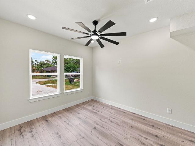 Duplex for rent in Harris, Texas
