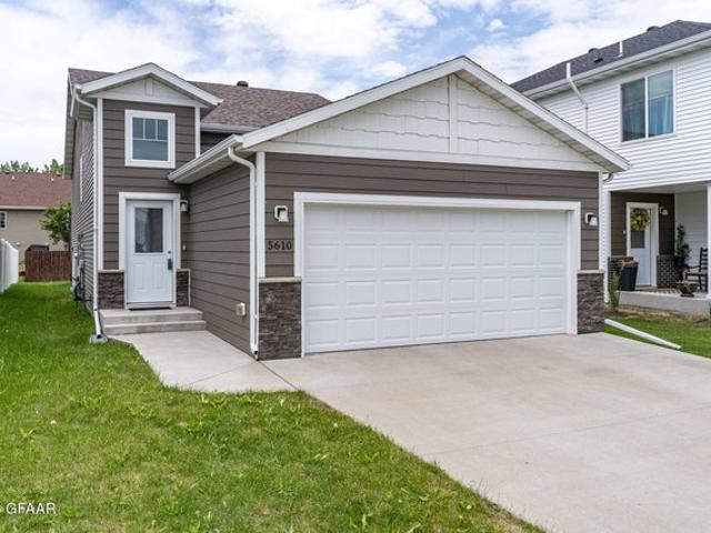 House for sale in Grand Forks, North Dakota