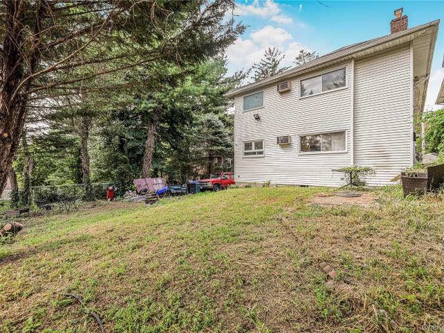Property for rent in The Bronx, Arverne
