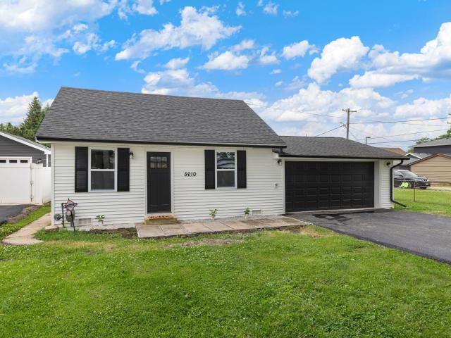 House for sale in Oak Lawn, Illinois