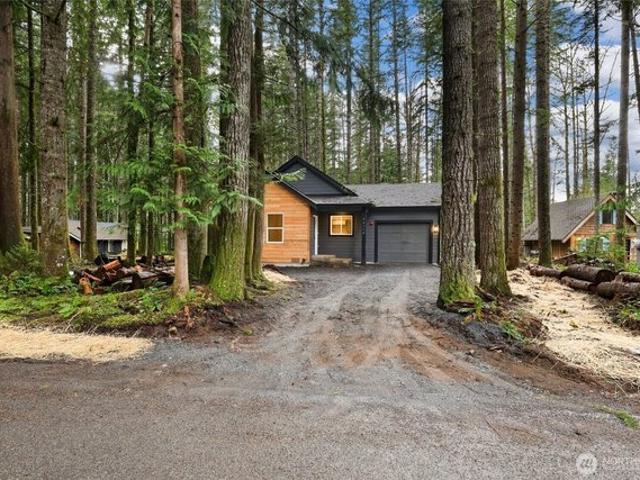 House for sale in Ashford, Pierce County
