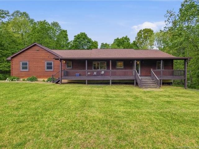 House for sale in Elizabeth, Indiana