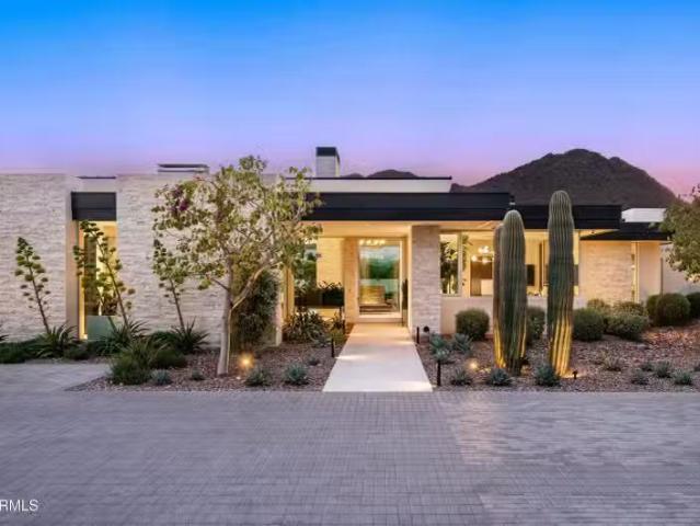 House for sale in Paradise Valley House for sale in Paradise Valley
