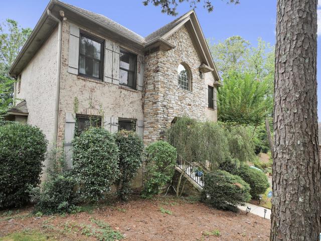 House for sale in Hoover, Alabama