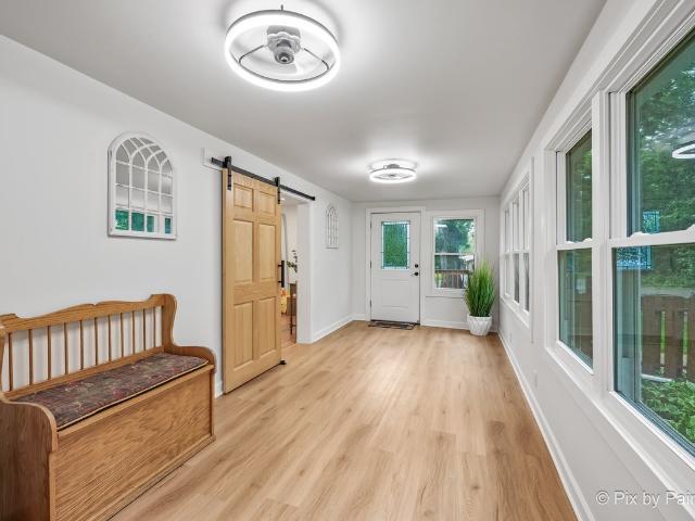 House for sale in Mchenry, Illinois