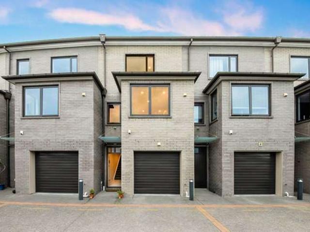 Townhouse for rent in Balmoral, Oroua County