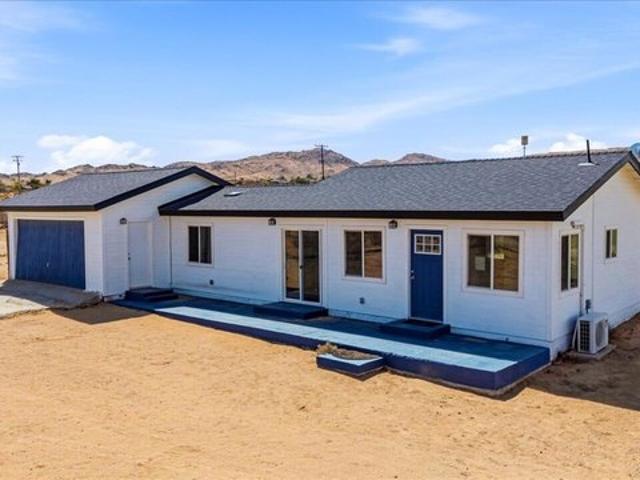 House for sale in Landers, California