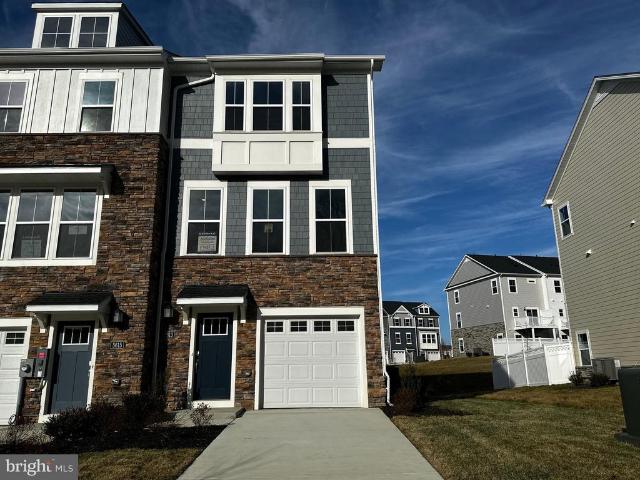 Townhouse for sale in Waldorf, Maryland