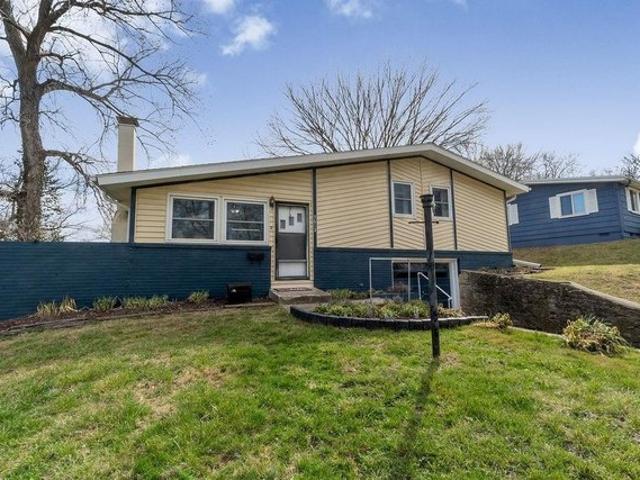 House for sale in Gladstone, Missouri