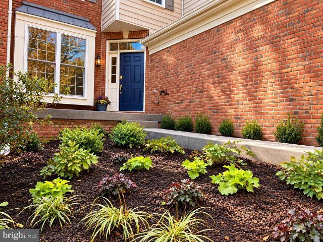 Townhouse for sale in Haymarket, Prince William County