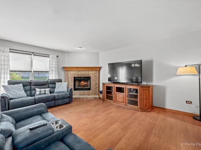 Townhouse for sale in Village of Monee Town Center, Monee