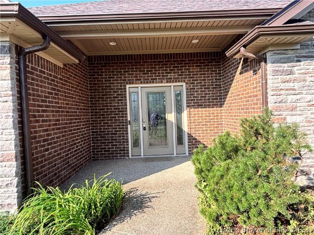 House for sale in Jeffersonville, Indiana