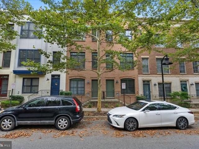 Townhouse for sale in Hyattsville, Maryland