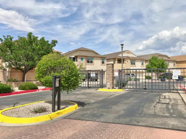 Townhouse for sale in New Mexico