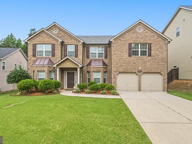 House for sale in Fairburn, Fulton County