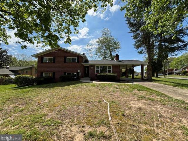 House for sale in Camp Springs, Maryland