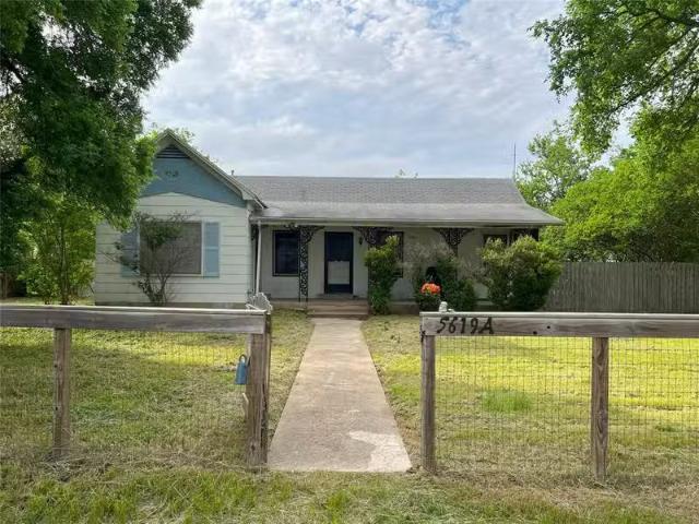 House for sale in Austin