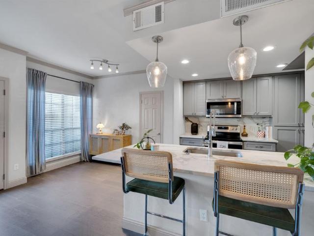 Condo for sale in Dallas, Texas