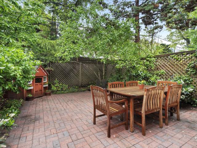 Condo for sale in Arverne, New York