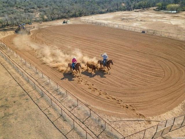Farm for sale in Poteet, Texas