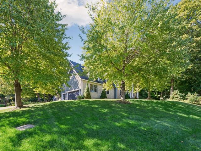 House for sale in Carver Beach, Chanhassen