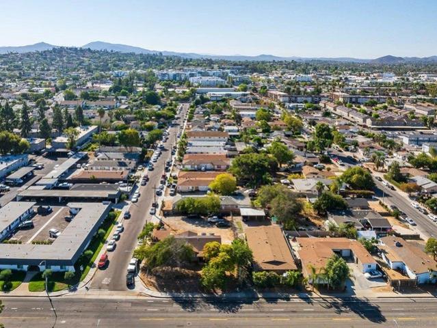 House for sale in Mission Park, Escondido