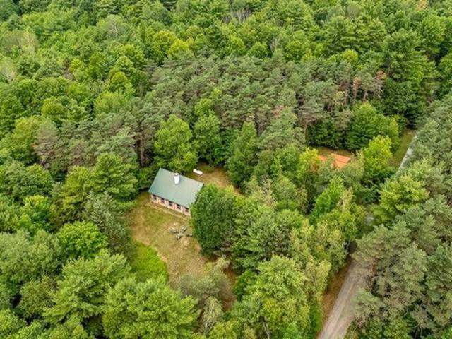 House for sale in Essex, New York