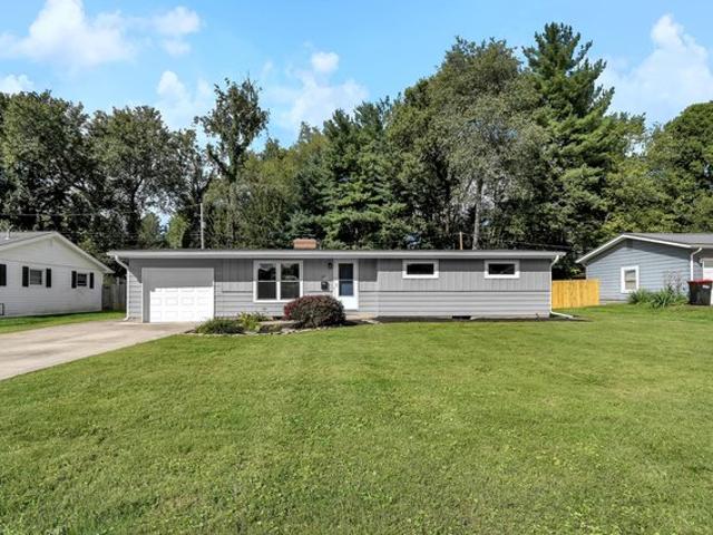 House for sale in Newark, Licking County