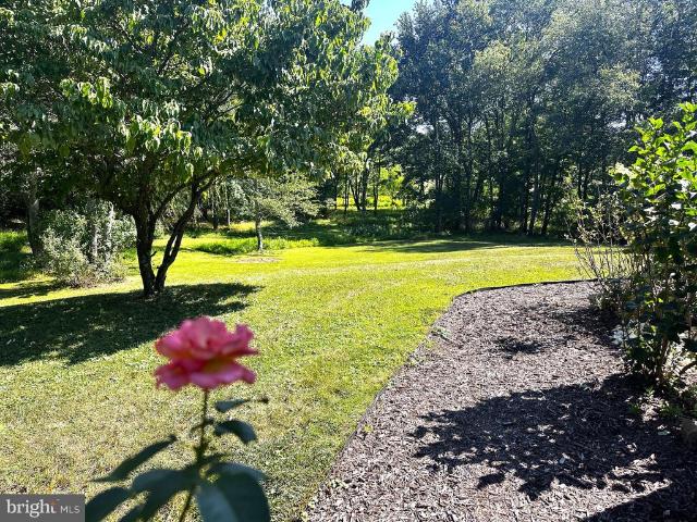 House for sale in Hedgesville, West Virginia