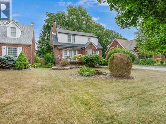 House for sale in Chatham–kent, Ontario