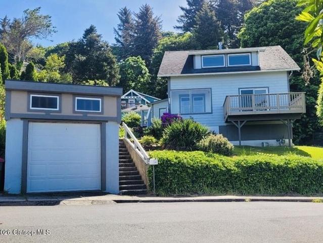 House for sale in Oregonia