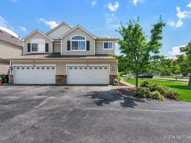 Townhouse for sale in Round Lake