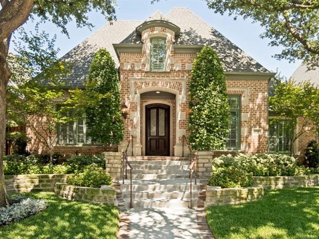 House for sale in Dallas, Texas