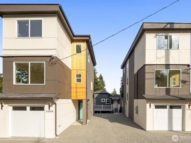 Townhouse for sale in Everett, Snohomish County