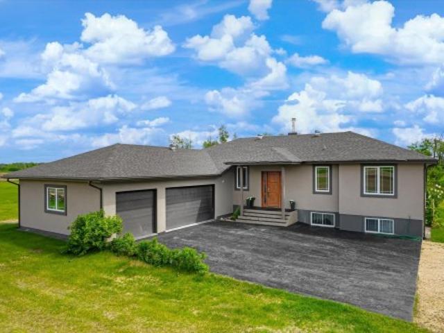 House for sale in Alberta